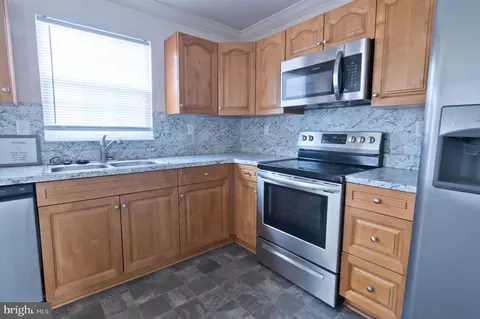 4439 Eagle Ct, Waldorf, MD 20603 photo 5