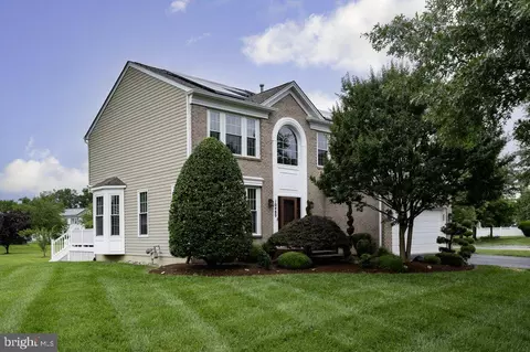 10480 Kelso Ct, Waldorf, MD 20603