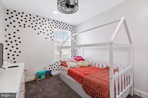 Bedroom - 11235 Thackeray Ln, White Plains, MD 20695 photo 3 of 7