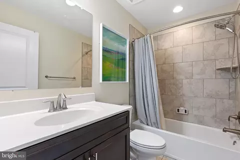Bath - 11235 Thackeray Ln, White Plains, MD 20695 photo 1 of 2