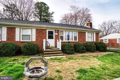 9581 Kline Dr, La Plata, MD 20646