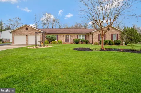 103 Mallard Ln, La Plata, MD 20646