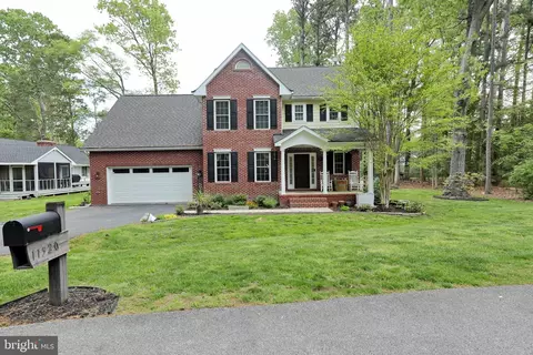 Exterior - 11520 Honeysuckle Ct, Swan Point, MD 20645 photo 3 of 12