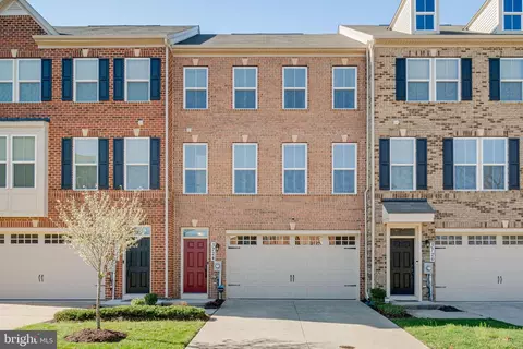3724 Marlborough Pl, Waldorf, MD 20603