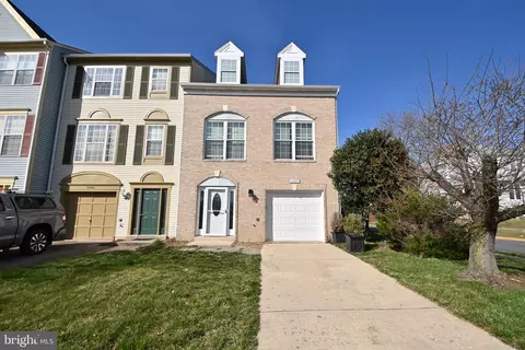 11210 E Heron Pl, Waldorf, MD 20603