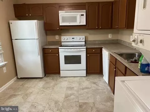 9 Keepsake Pl, Waldorf, MD 20602 photo 2