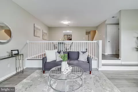 Living - 47 Keepsake Pl, Waldorf, MD 20602 photo 4 of 4