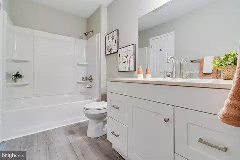 Bath - 47 Keepsake Pl, Waldorf, MD 20602 photo 1 of 1