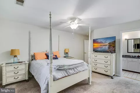 Bedroom - 11265 Lord Baltimore Dr, Swan Point, MD 20645 photo 4 of 6