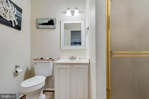 Bath - 11265 Lord Baltimore Dr, Swan Point, MD 20645 photo 3 of 5