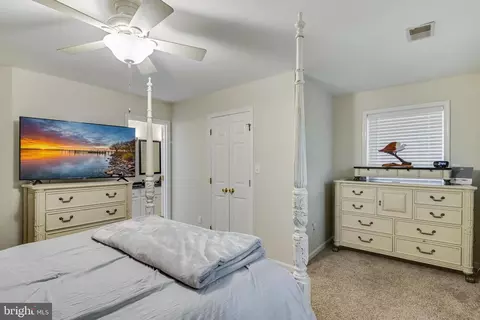 Bedroom - 11265 Lord Baltimore Dr, Swan Point, MD 20645 photo 6 of 6