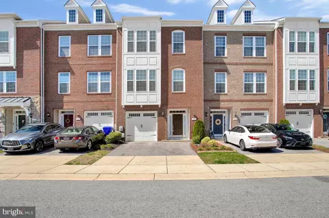 3585 Fossilstone Pl, Waldorf, MD 20601