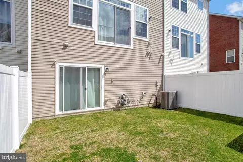 Exterior - 3545 Pipestone Pl, Waldorf, MD 20601 photo 3 of 3