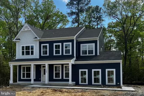 11585 Beacon Hill Ct, Swan Point, MD 20645