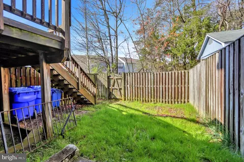 Exterior - 2962 E Pintail Pl, Waldorf, MD 20603 photo 2 of 3