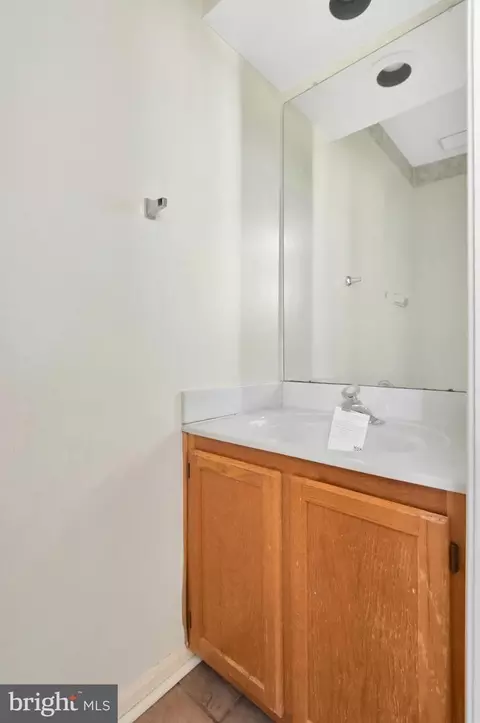 Bath - 2962 E Pintail Pl, Waldorf, MD 20603 photo 1 of 6