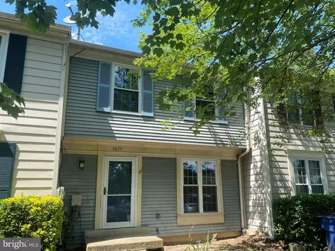 4635 Grebe Pl, Waldorf, MD 20603