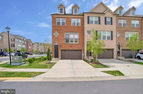 2789 Golden Gate Pl, Waldorf, MD 20601