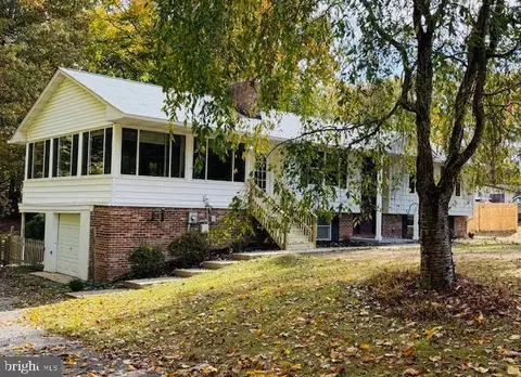 7548 Sutton Dr, La Plata, MD 20646 photo 1