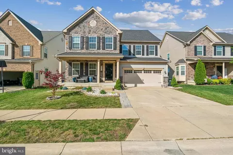 5240 Mudville Ln, Waldorf, MD 20602