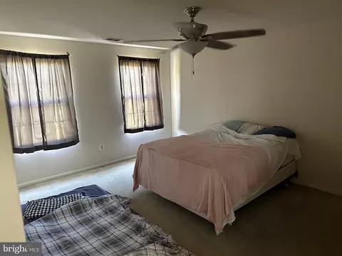 Bedroom - 15975 Meandering Dr, Brandywine, MD 20613 photo 2 of 2