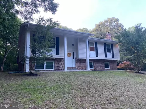 16010 Woodlark Dr, Brandywine, MD 20613