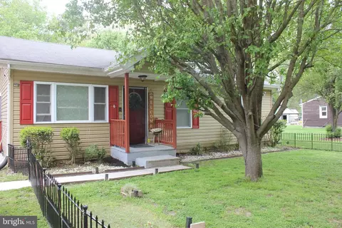 14485 Forest Dr, Newburg, MD 20664