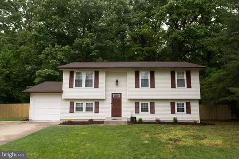 12458 Charter Oak Ct, Waldorf, MD 20601