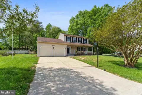 2521 Charter Oak Dr, Waldorf, MD 20601