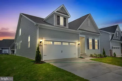 10304 Sequoia Way, White Plains, MD 20695