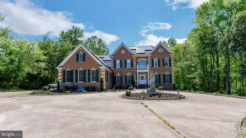 13765 Ballantrae Ln, Waldorf, MD 20601