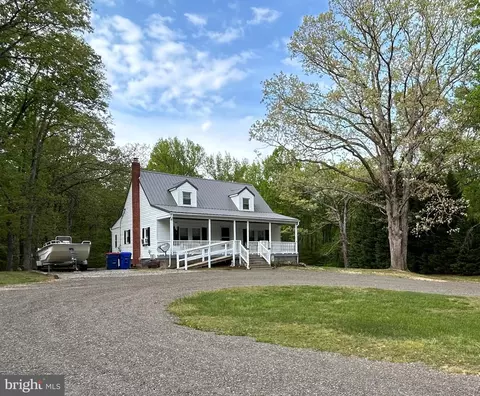14872 Bassford Rd, Waldorf, MD 20601