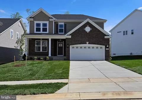 5210 Newport Cir, White Plains, MD 20695