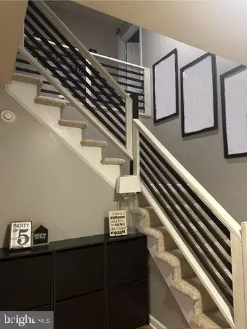 Entry Way - 5501 Flounder Ct E, Waldorf, MD 20603 photo 3 of 3