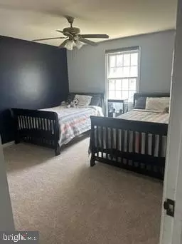 Bedroom - 5501 Flounder Ct E, Waldorf, MD 20603 photo 7 of 8