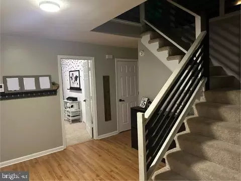 Entry Way - 5501 Flounder Ct E, Waldorf, MD 20603 photo 2 of 3