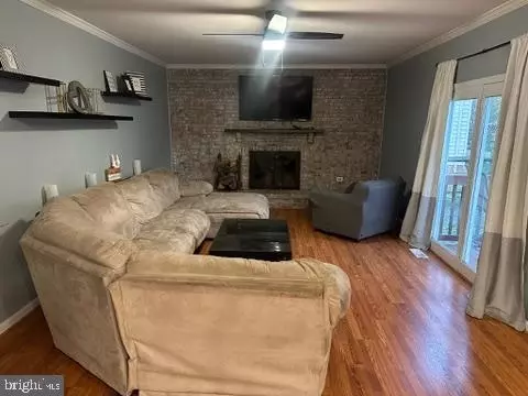 Living - 5501 Flounder Ct E, Waldorf, MD 20603 photo 5 of 5