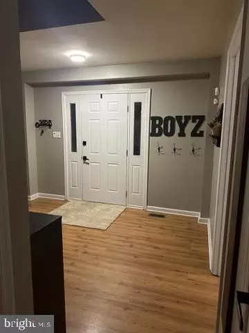 Entry Way - 5501 Flounder Ct E, Waldorf, MD 20603 photo 1 of 3