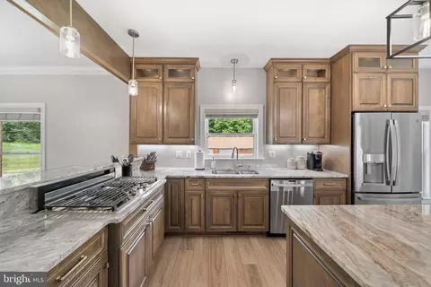 Kitchen - 2715 B Mcdaniel Rd, Waldorf, MD 20603 photo 4 of 8