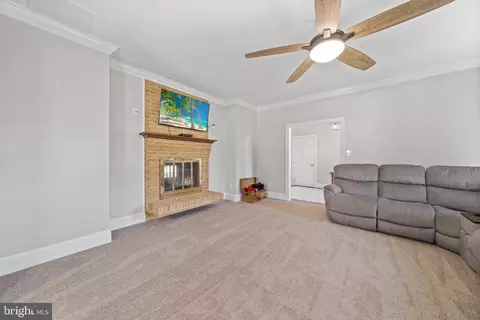Living - 2715 B Mcdaniel Rd, Waldorf, MD 20603 photo 2 of 2