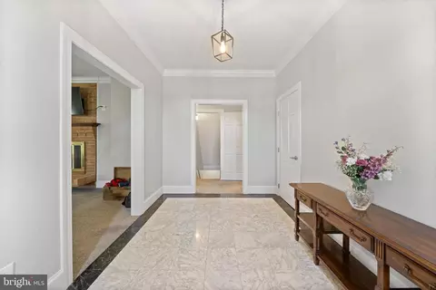 Entry Way - 2715 B Mcdaniel Rd, Waldorf, MD 20603 photo 3 of 4