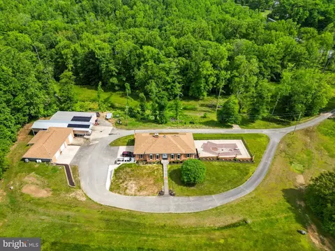 View/Area - 2715 B Mcdaniel Rd, Waldorf, MD 20603 photo 6 of 14