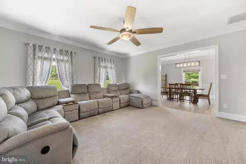 Living - 2715 B Mcdaniel Rd, Waldorf, MD 20603 photo 1 of 2