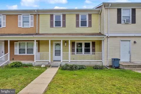 7 Park Square Dr, Indian Head, MD 20640