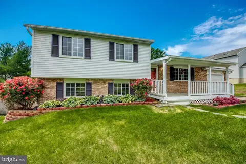 10205 Briarwood Pl, Waldorf, MD 20601