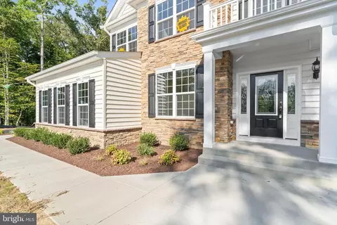 7986 Benjamin Stoddert Ct, La Plata, MD 20646 photo 5