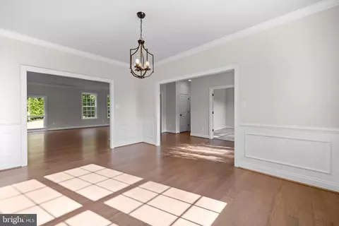 7986 Benjamin Stoddert Ct, La Plata, MD 20646 photo 17