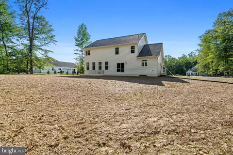7986 Benjamin Stoddert Ct, La Plata, MD 20646 photo 9