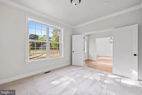 7986 Benjamin Stoddert Ct, La Plata, MD 20646 photo 15