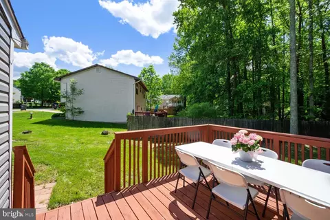 Exterior - 11571 Lantern Ln, Waldorf, MD 20601 photo 6 of 15